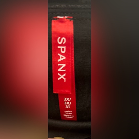 Spanx “Best Selling” Faux Leather Leggings - Plus - Size 3X - Picture 2 of 4